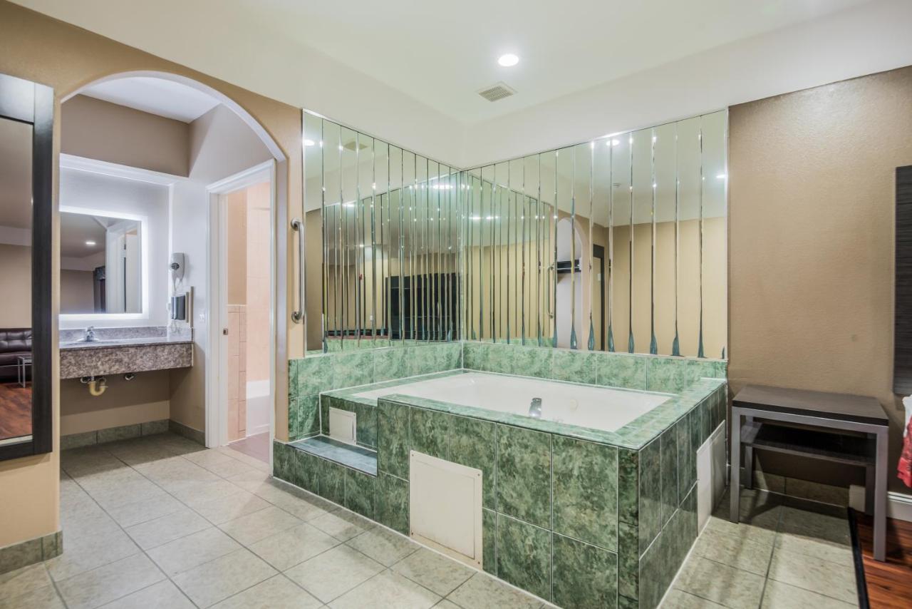 Scottish Inns & Suites Iah Airport-Beltway 8 Aldine Εξωτερικό φωτογραφία
